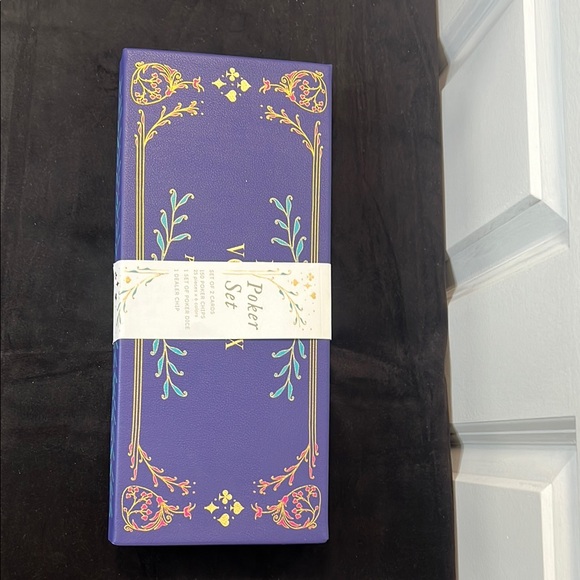 Poker Set Box with Decorative Design from Anthropologie - NTW in Box - Picture 4 of 11